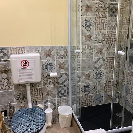 Hotel Domus La Foce Self Check In Genua