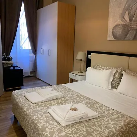 Hotel Domus La Foce 2*
