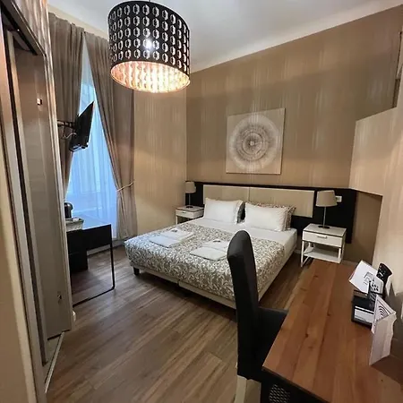Hotel Domus La Foce 2*