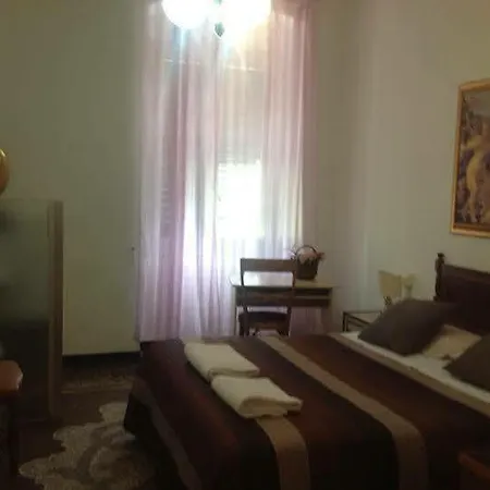 Отель Domus La Foce Self Check In