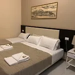 Hotell Domus La Foce Self Check In Genua