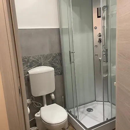 Hotel Domus La Foce Self Check In Janov