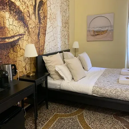 Hotel Domus La Foce Self Check In Janov