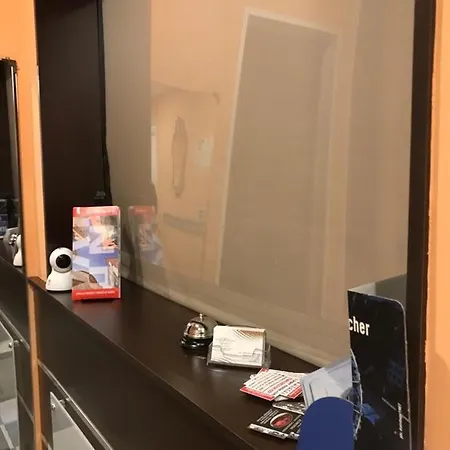 Domus La Foce Self Check In