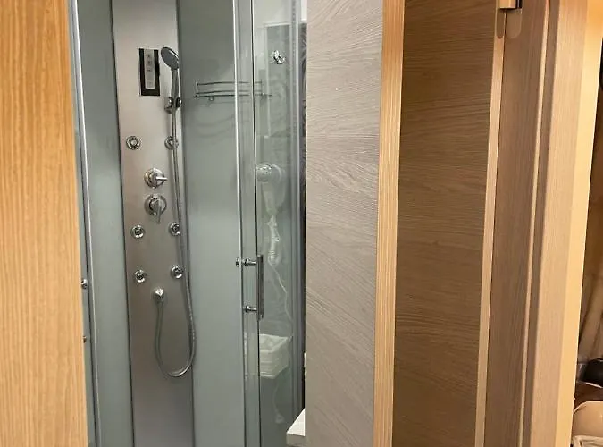 Domus La Foce Self Check In Hotel