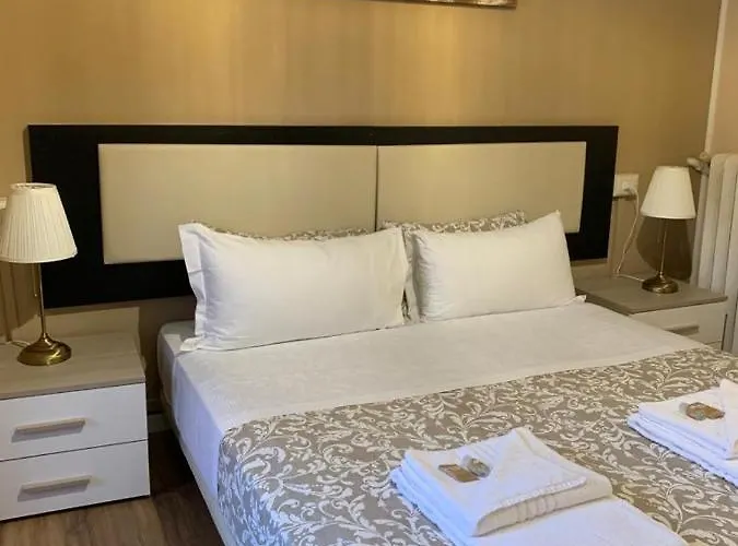 Domus La Foce Self Check In Hotel 2*
