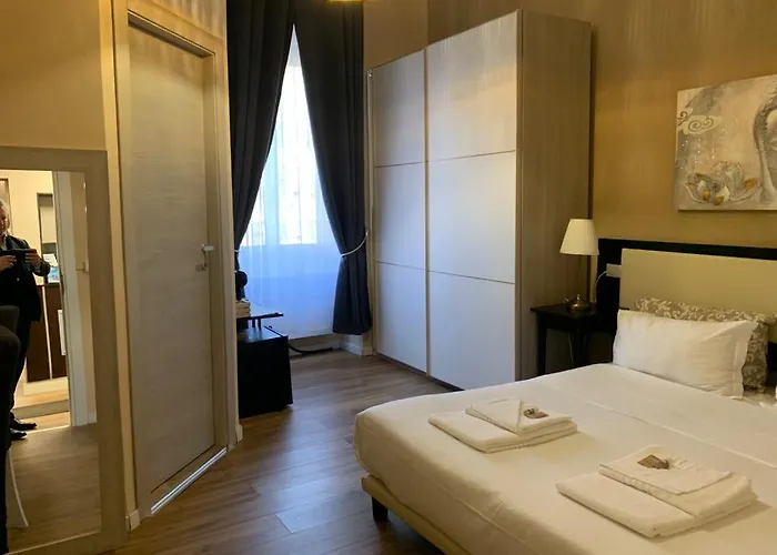 Hotel Domus La Foce Self Check In Génova