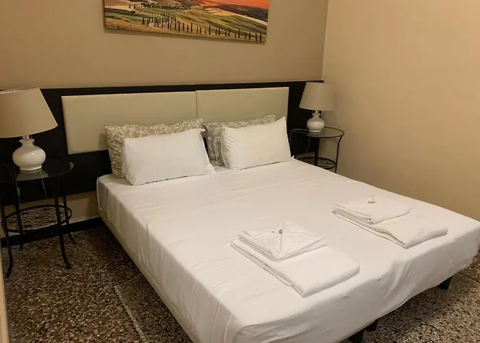 Hotel Domus La Foce Self Check In Génova